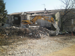 déconstruction maison charente